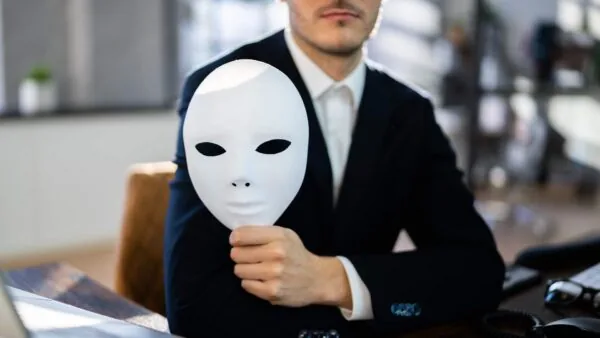 Safeguarding the Justice System Against the Deepfakes Threat